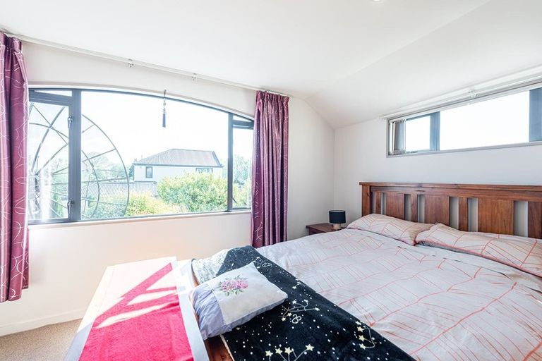 Photo of property in 72 Wharenui Road, Upper Riccarton, Christchurch, 8041