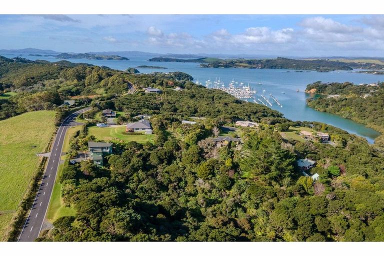 Photo of property in 300 Opito Bay Road, Kerikeri, 0294