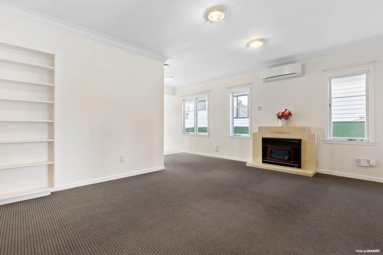 Photo of property in 11 Fenton Street, Papatoetoe, Auckland, 2025