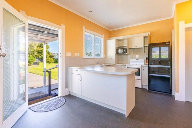 Photo of property in 616 Saint Aubyn Street West, Saint Leonards, Hastings, 4120