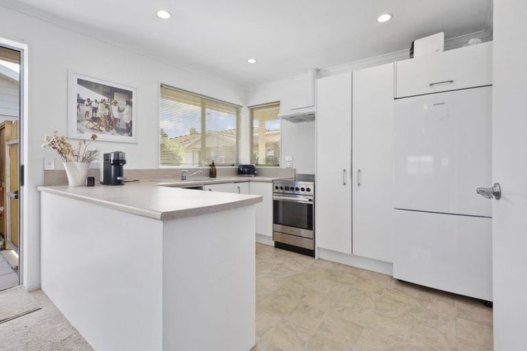 Photo of property in 18/25 Tacy Street, Kilbirnie, Wellington, 6022