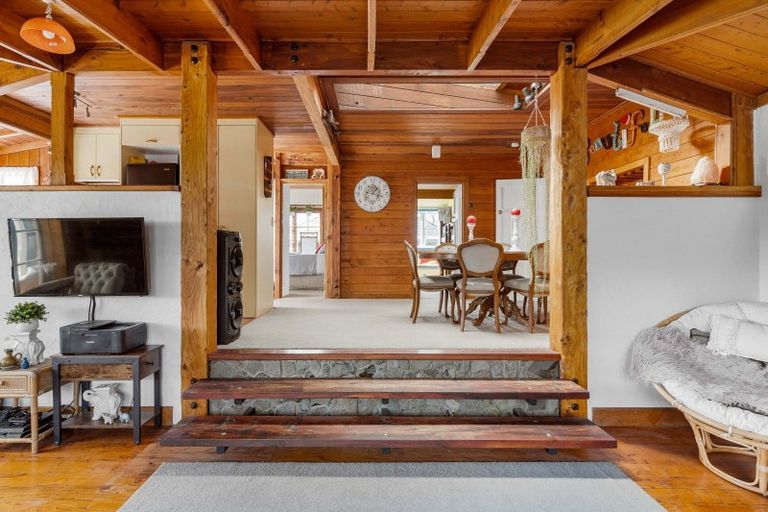 Photo of property in 305a Achilles Avenue, Whangamata, 3620