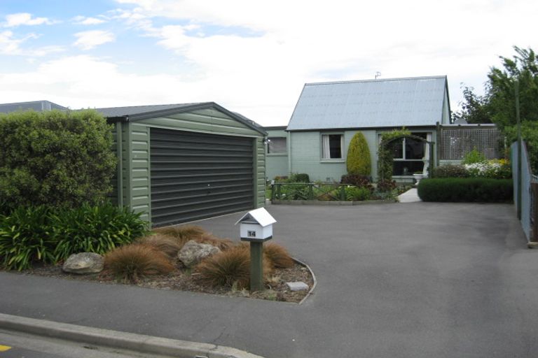 Photo of property in 14 Pound Street, Amberley, 7410