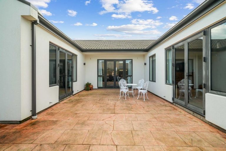 Photo of property in 28 Mclaughlins Road, Darfield, 7510