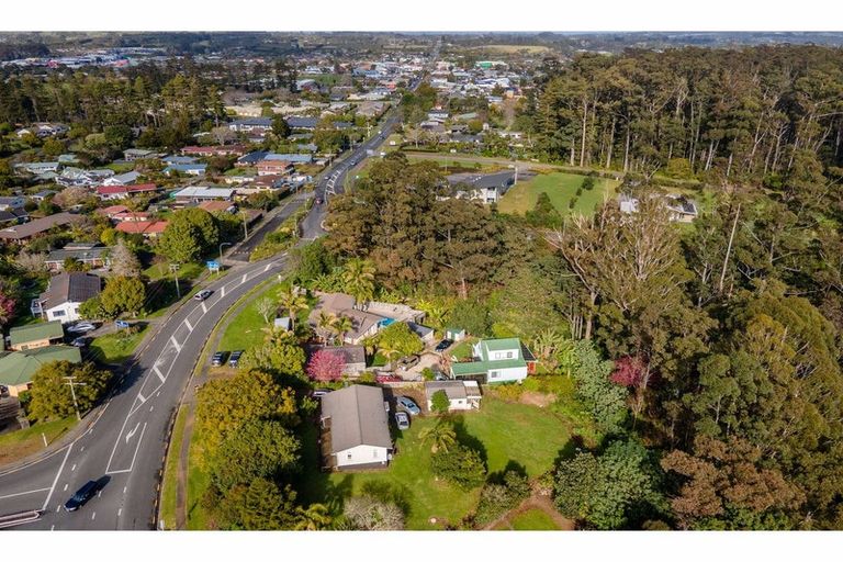 Photo of property in 160 Kerikeri Road, Kerikeri, 0230