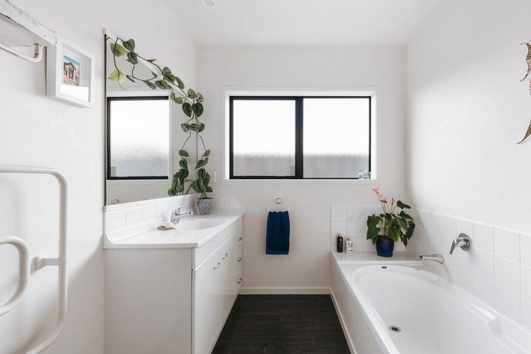 Photo of property in 72 Kulim Avenue, Otumoetai, Tauranga, 3110