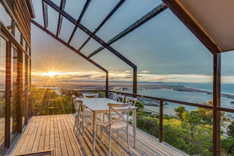 Photo of property in 21 Revelation Drive, Clifton, Christchurch, 8081