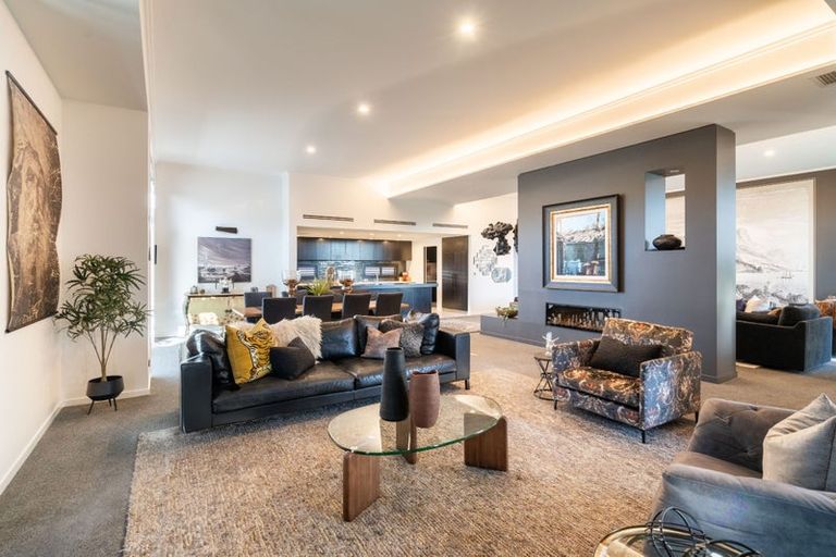 Photo of property in 1 Ashford Avenue, Prebbleton, 7604