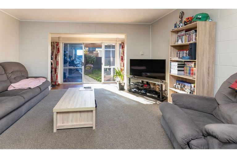 Photo of property in 70b White Street, Rangiora, 7400