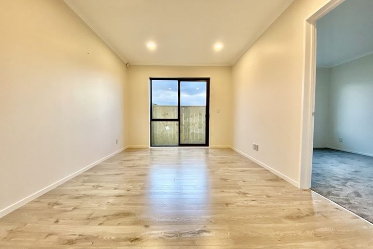 Photo of property in 75 Tir Conaill Avenue, Flat Bush, Auckland, 2019