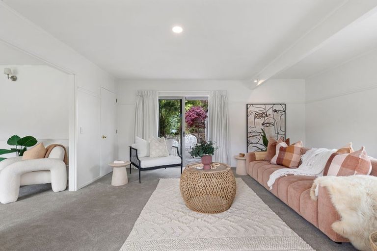 Photo of property in 7 Kelvin Place, Kelvin Heights, Queenstown, 9300