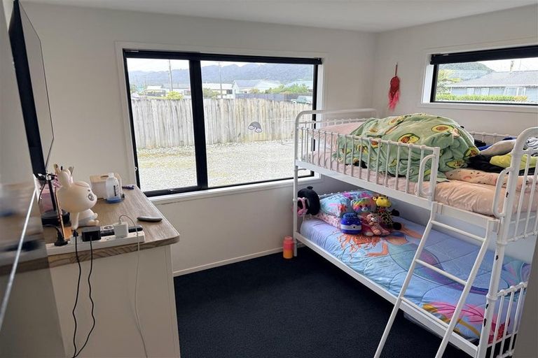 Photo of property in 64-66 Blake Street, Blaketown, Greymouth, 7805