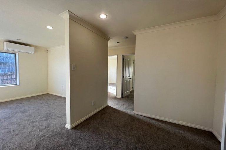 Photo of property in 10 Andrusha Place, Flat Bush, Auckland, 2019
