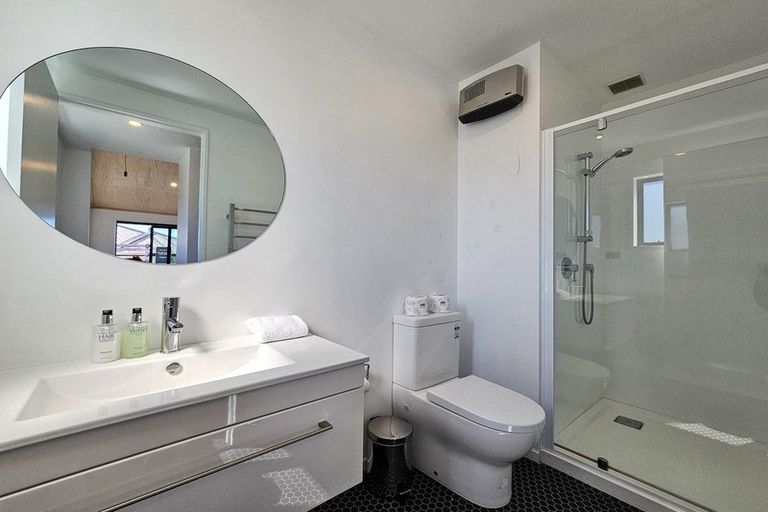 Photo of property in 21 Mistake Drive, Lake Tekapo, 7999