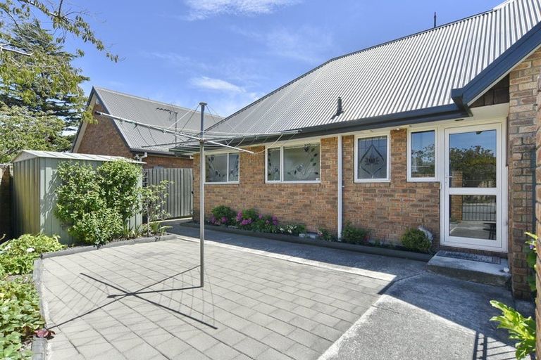 Photo of property in 20-22 Kingsbury Avenue, Rangiora, 7400