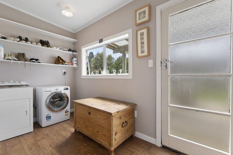 Photo of property in 19 Tuahu Place, Waitara, 4320