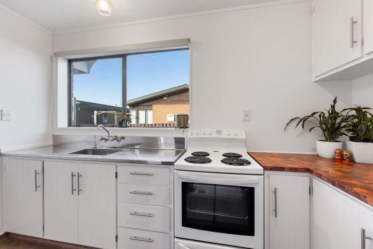 Photo of property in 6b Hori Street, Vogeltown, New Plymouth, 4310