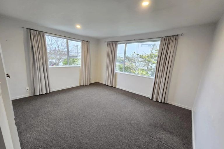 Photo of property in 140 Packe Street, Edgeware, Christchurch, 8013