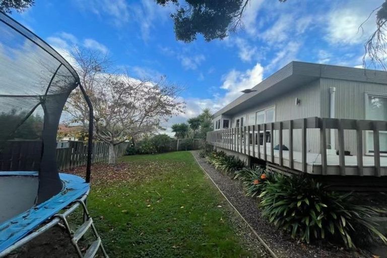 Photo of property in 194 Cook Street, Howick, Auckland, 2014