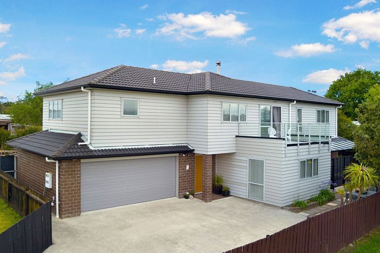 Photo of property in 28b Kirrie Avenue, Te Atatu South, Auckland, 0610
