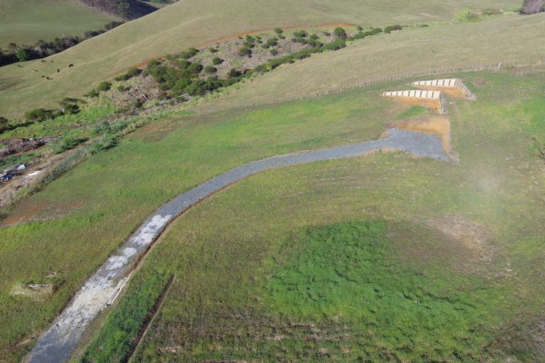 Photo of property in 12 Pekama Drive, Cable Bay, 0420