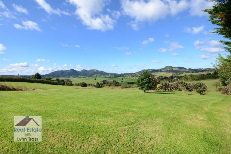 Photo of property in 10 Matarau Road, Matarau, Kamo, 0185