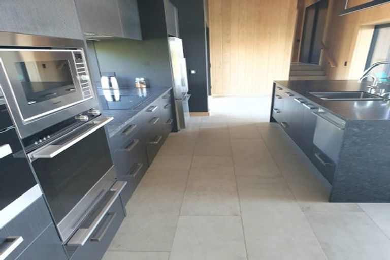 Photo of property in 90 Harbour View Road, Coromandel, 3581