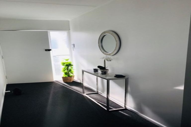 Photo of property in 95 Tennessee Avenue, Mangere East, Auckland, 2024