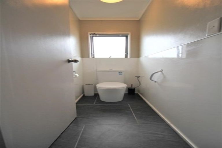 Photo of property in 10 The Lea, Pahurehure, Papakura, 2113