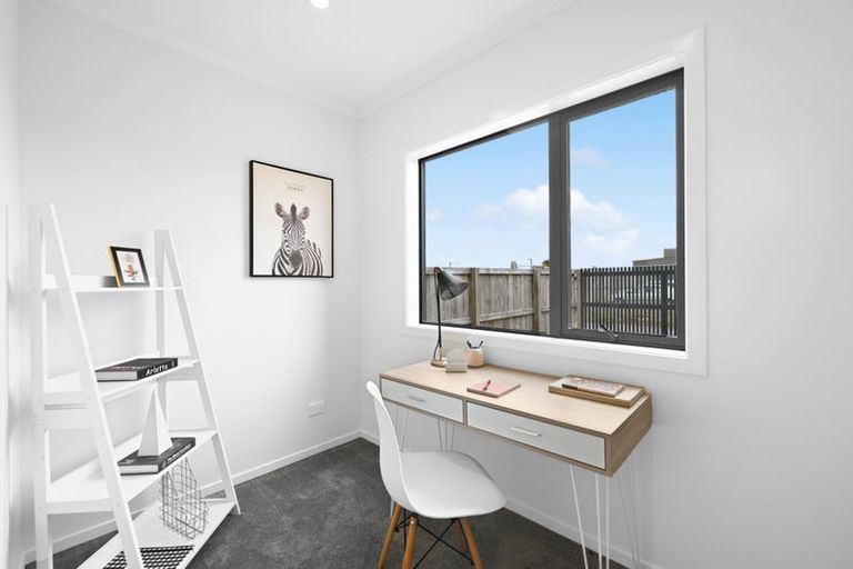 Photo of property in 5 Overton Street, Rototuna North, 3210