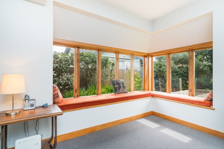 Photo of property in 32 Pioneer Highway, Awapuni, Palmerston North, 4412