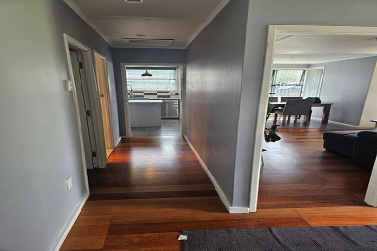 Photo of property in 43 Margaret Road, Papatoetoe, Auckland, 2025