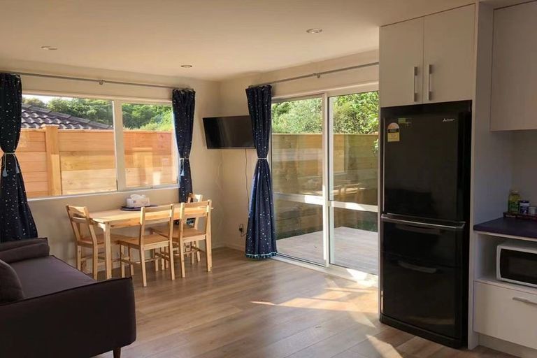 Photo of property in 3 Samuel Cross Place, Greenhithe, Auckland, 0632