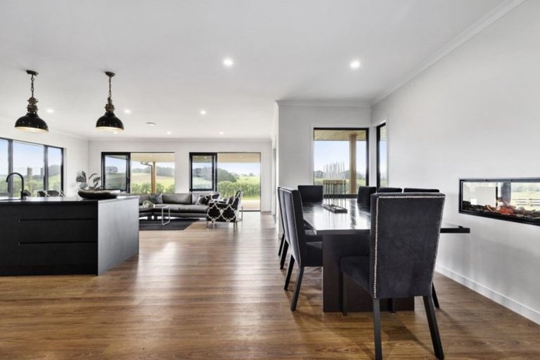 Photo of property in 28 Old Vintners Close, Te Kauwhata, 3782