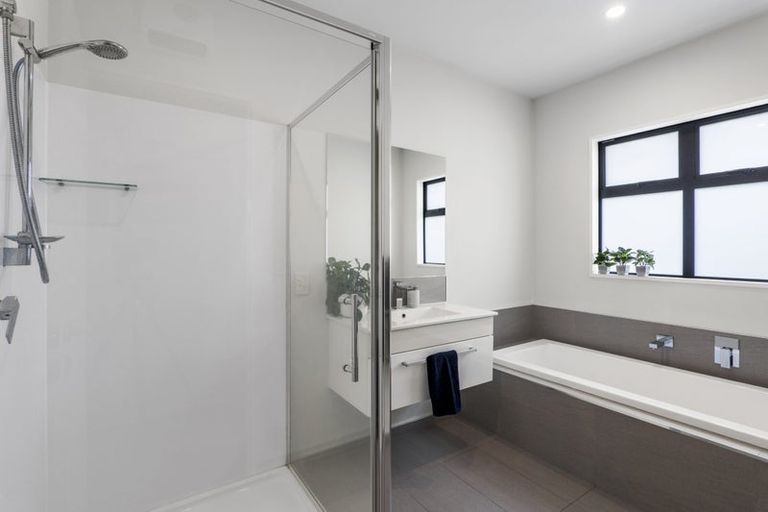 Photo of property in 32 Aidanfield Drive, Aidanfield, Christchurch, 8025