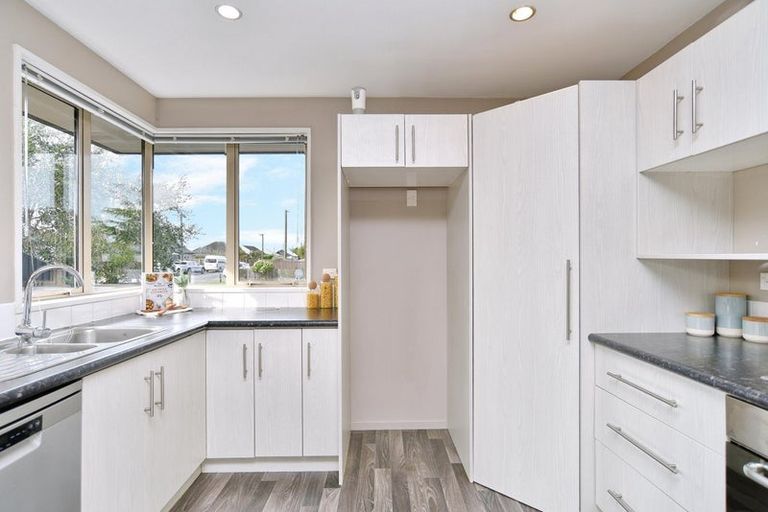 Photo of property in 7 Casa Blanca Lane, Burwood, Christchurch, 8083