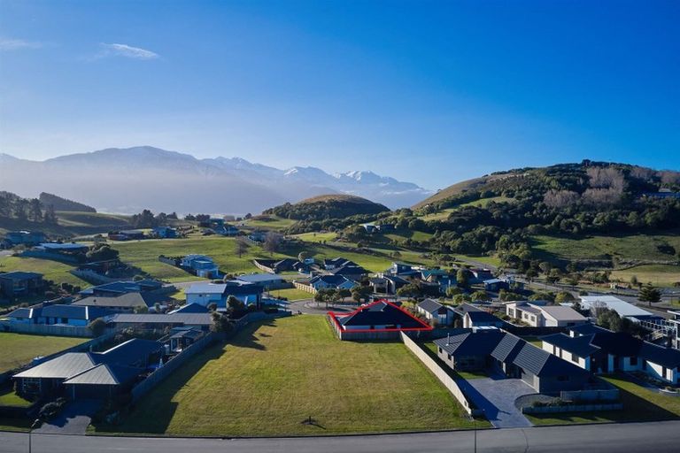 Photo of property in 7 Mcrae Gardens, Kaikoura Flat, Kaikoura, 7371