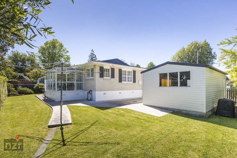 Photo of property in 18 Ranfurly Road, Feilding, 4702