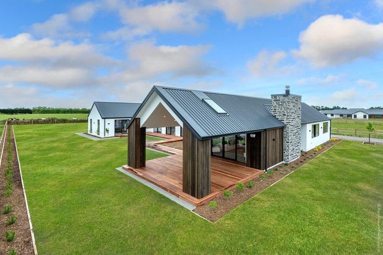 Photo of property in 37 Texel Crescent, West Melton, 7618