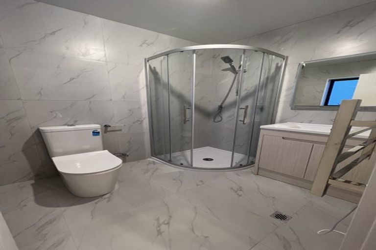 Photo of property in 2 Peara Lane, Karaka, Papakura, 2113