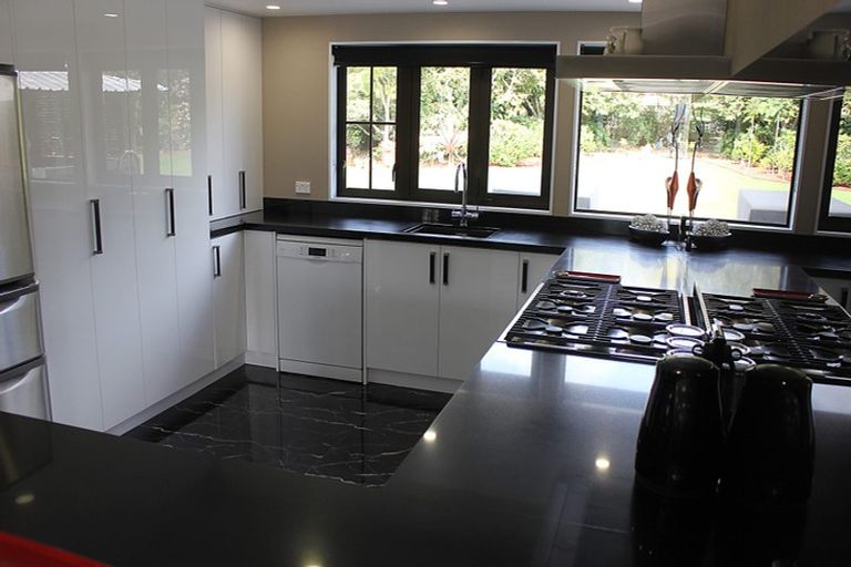 Photo of property in 544 Manutahi Road, Lepperton, New Plymouth, 4373