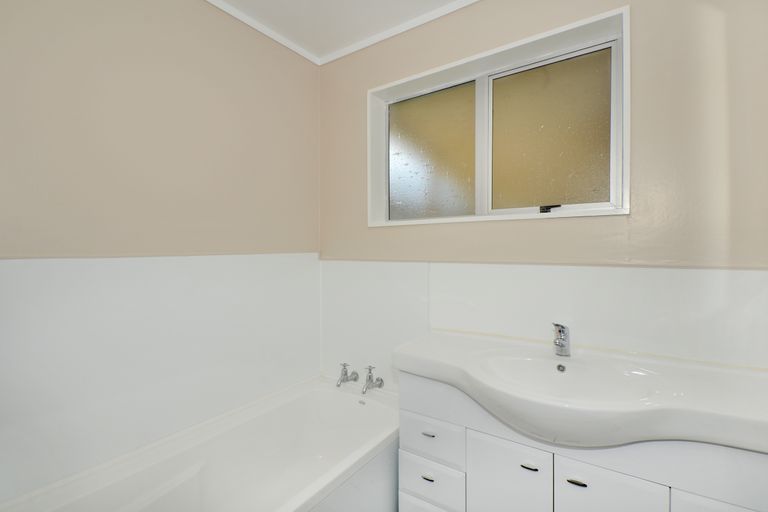 Photo of property in 29 Kohe Street, Parahaki, Whangarei, 0112