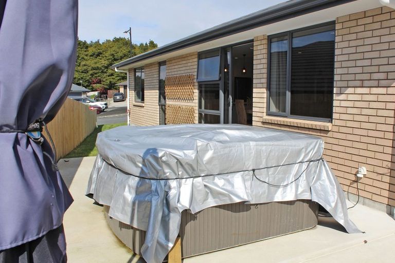 Photo of property in 6 Pinehurst Close, Te Kamo, Whangarei, 0112