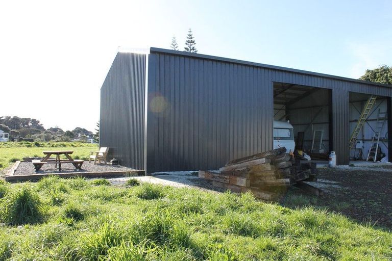 Photo of property in 12 Atkinson Avenue, Otaki Beach, Otaki, 5512