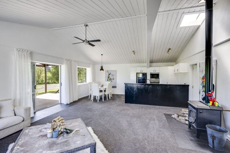 Photo of property in 1268 Taihape Road, Sherenden, Hastings, 4179