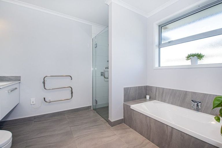 Photo of property in 17 Timara Avenue, Tikipunga, Whangarei, 0112