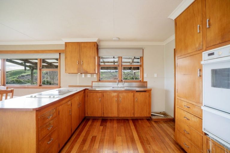 Photo of property in 40 Whyte Road, Happy Valley, Tuatapere, 9691