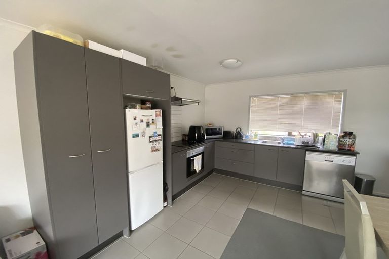 Photo of property in St Claire Village, 34/172 Mcleod Road, Te Atatu South, Auckland, 0610