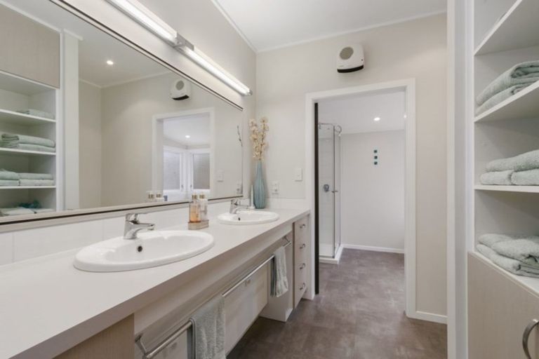 Photo of property in 46 Harbour View Road, Harbour View, Lower Hutt, 5010