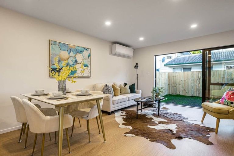 Photo of property in 7/36 Edmonton Road, Henderson, Auckland, 0612